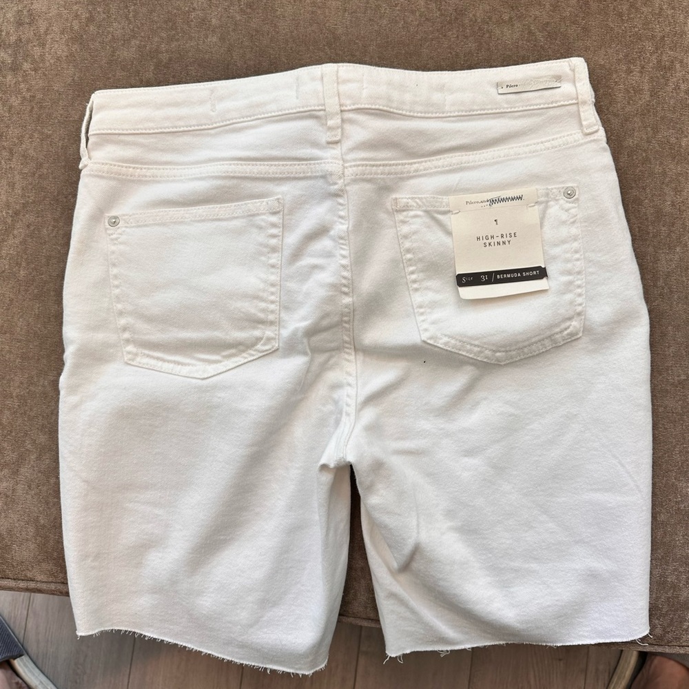 PAIGE Pilcro shorts - Picture 2 of 4